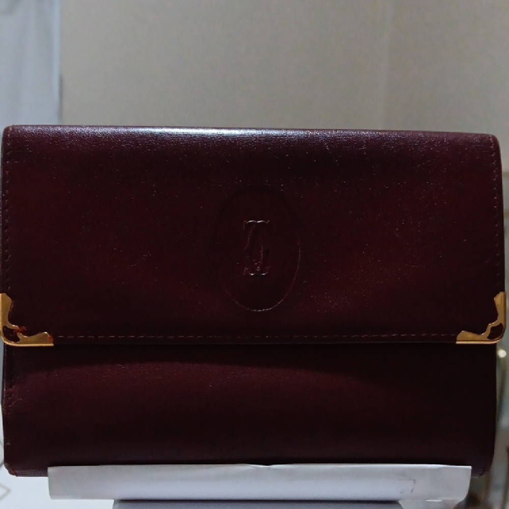 Rare Cartier Trifold Kiss Lock Deep Red Leather Wallet Gently Used